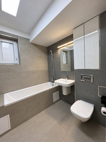 Apartament cu 2 camere în Apărătorii Patriei