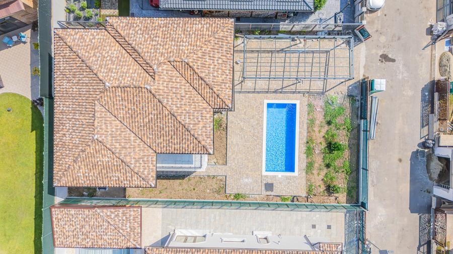 Vila moderna cu vedere la lac, ambient intim si elegant, piscina, carport - 2