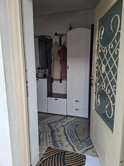 Casă cu 2 camere cu Teren 650 Mp în Vulcan