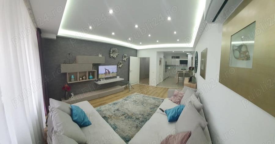 Apartament cu 3 camere decomandat în Vest