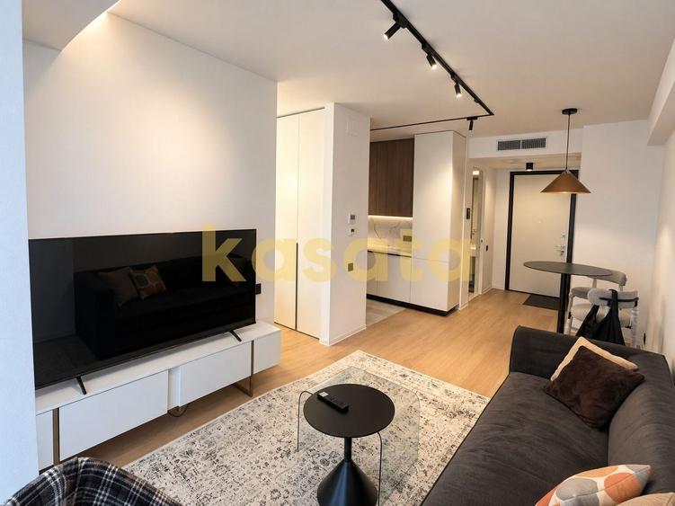 Apartament cu 2 camere semidecomandat, mobilat în Aviației