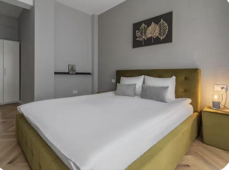 Apartament cu 2 camere decomandat în Exterior Vest
