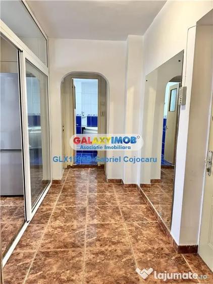 Apartament cu 2 camere decomandat în Vitan