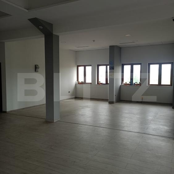 Spațiu comercial, de 185 mp, în Libertății