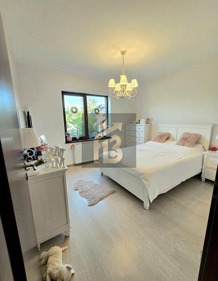 Duplex cu 3 camere cu Canalizare în Balotești