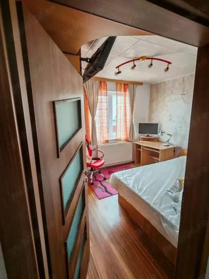 Apartament cu 3 camere decomandat în Tomis Mall