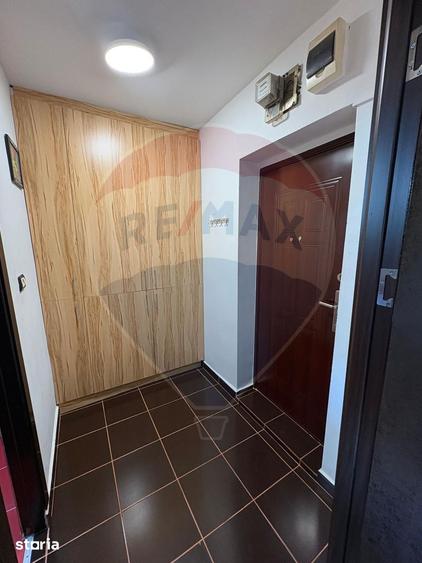Apartament cu 1 camera de inchiriat in zona Vlaicu - 2