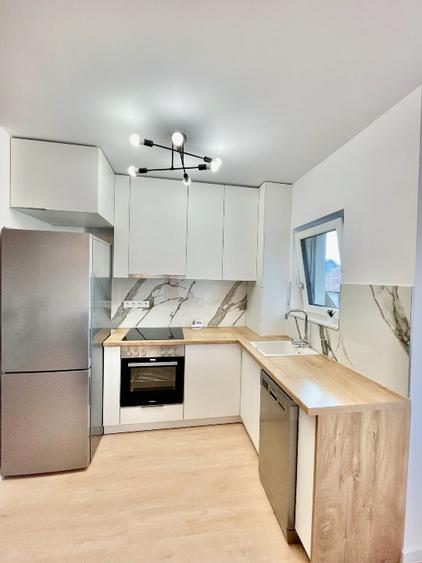 Apartament cu 2 camere decomandat în Florești