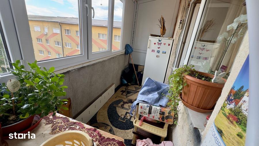 Apartament cu 3 camere decomandat în Cetate