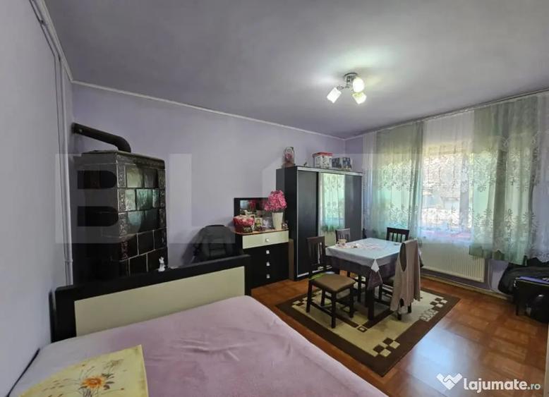 Casă cu 2 camere cu Teren 847 Mp în Unirea