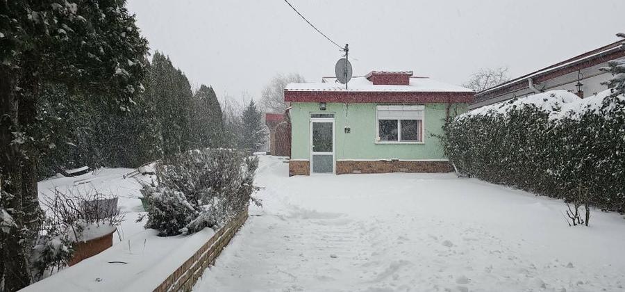 Casă cu 3 camere în Central