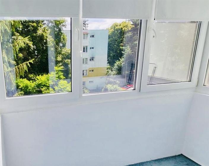 Apartament cu 2 camere nedecomandat, mobilat în Vlahuță