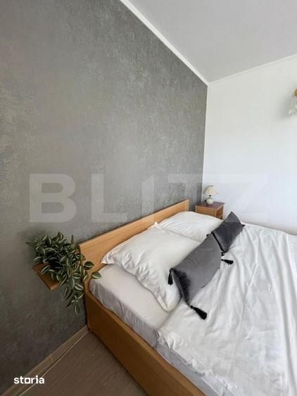 Casă cu 7 camere cu Teren 250 Mp în Central