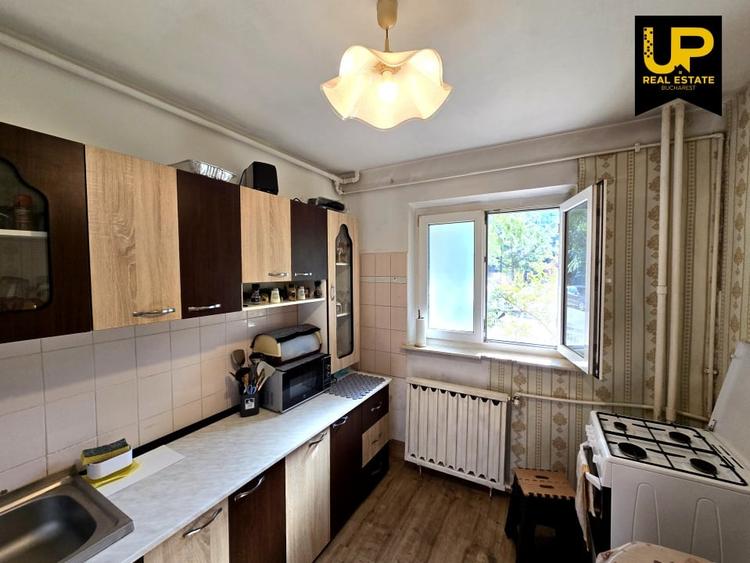 Apartament cu 3 camere decomandat, mobilat în Sălaj