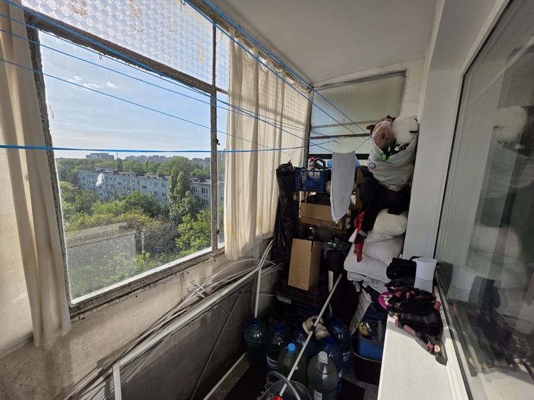 Apartament cu 3 camere decomandat, mobilat în Drumul Taberei