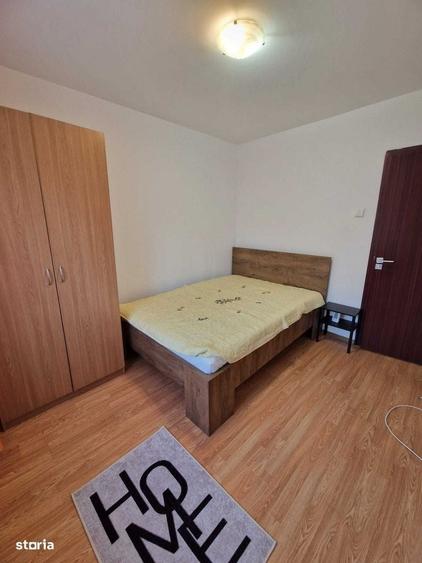 Apartament cu 3 camere decomandat în Gorjului