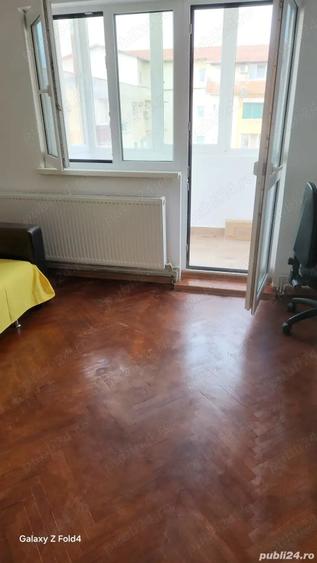 Apartament cu 2 camere decomandat, mobilat în Girocului