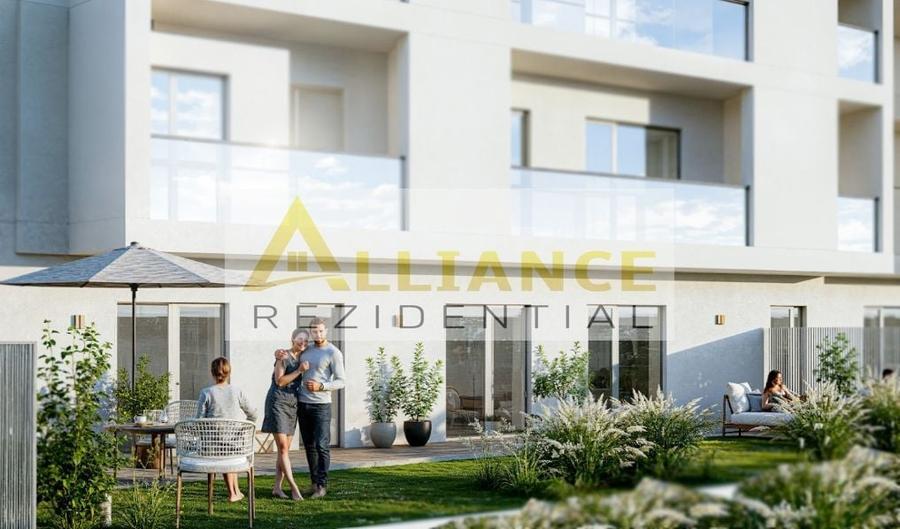 Apartament cu 3 camere decomandat în Sud
