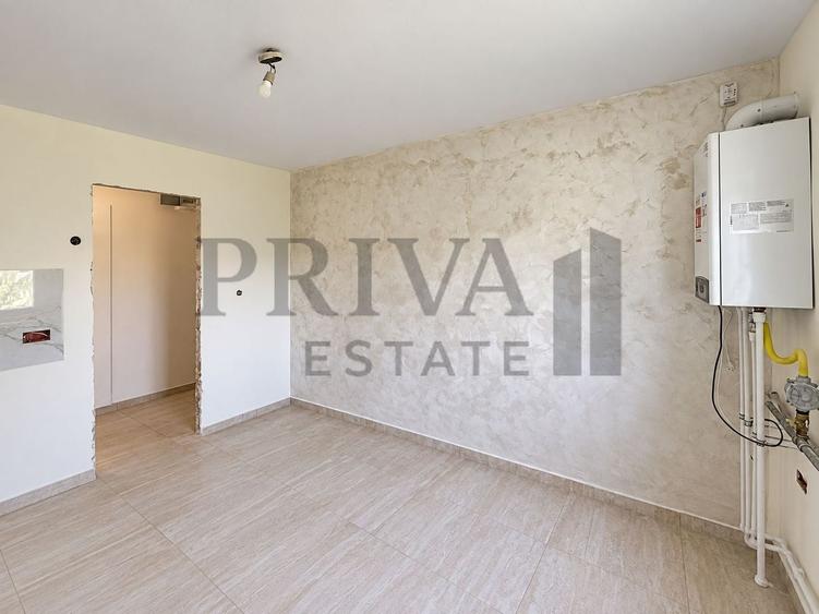 Apartament cu 3 camere decomandat în Bucovina