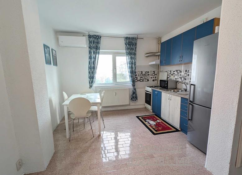 Apartament cu 2 camere decomandat în Timpuri Noi