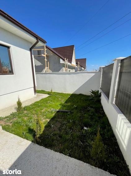 Casă cu 4 camere cu Teren 400 Mp în Lumina