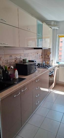 Apartament cu 2 camere decomandat, mobilat în Colentina