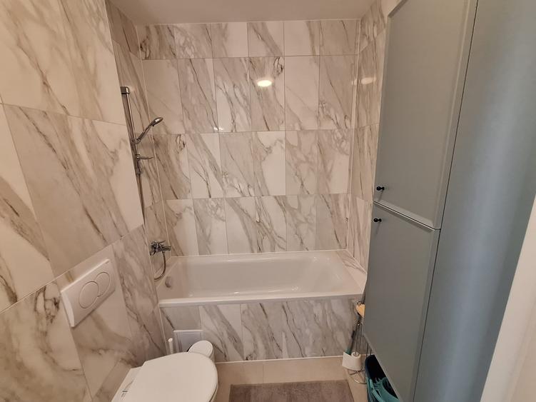 Apartament cu 2 camere decomandat în Lipovei