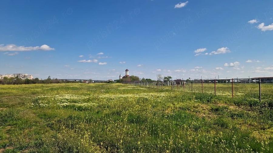Teren de 9500 mp, în Mărășești