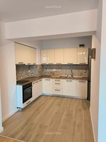Apartament cu 2 camere semidecomandat, mobilat în Dămăroaia