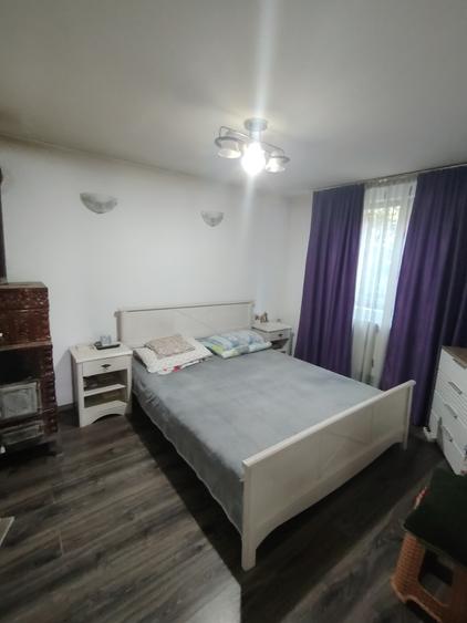 Casă individuală cu 6 camere cu Teren 586 Mp în Fundulea
