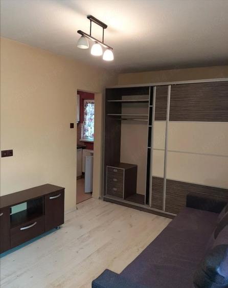 Garsonieră semidecomandată în Calea Aradului