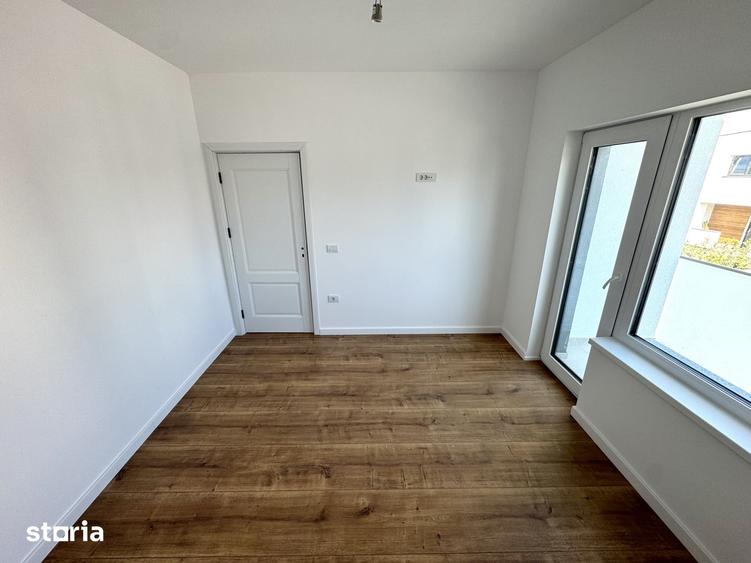 Casă cu 4 camere cu Teren 200 Mp în Valea Lupului
