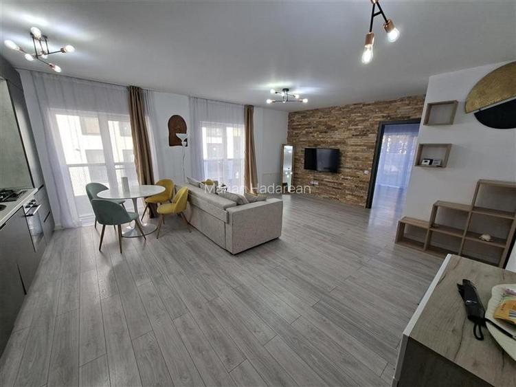 Vanzare apartament 3 camere de LUX cu gradina de 120 mp, zona Auchan Iris, Cluj-