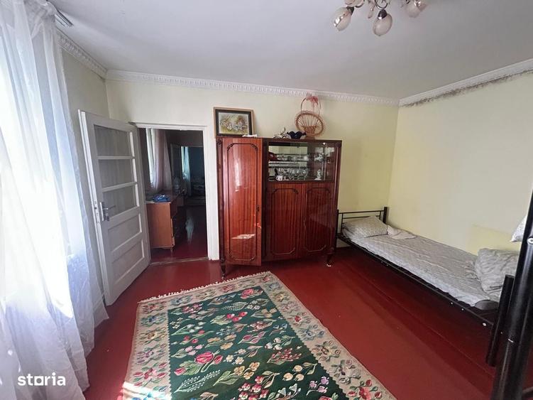 Casă cu 4 camere în Central