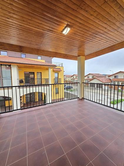 Apartament cu 2 camere decomandat în Cristian