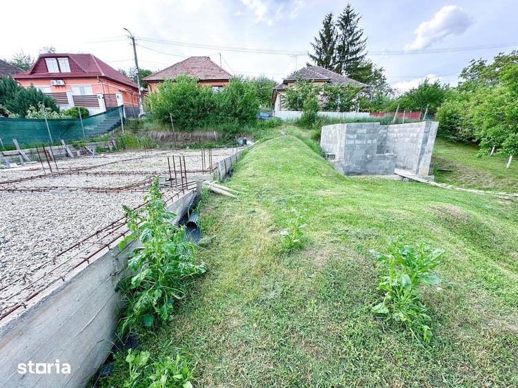 Teren de 376 mp, în Central