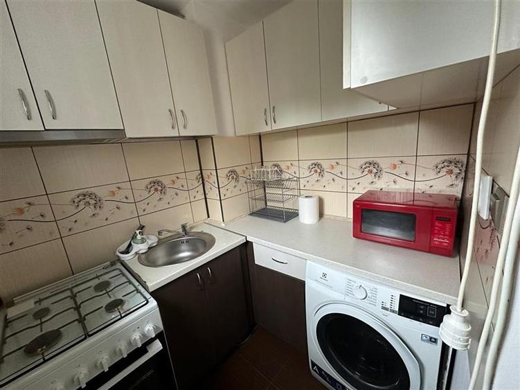 Apartament cu 2 camere nedecomandat, mobilat în Șagului