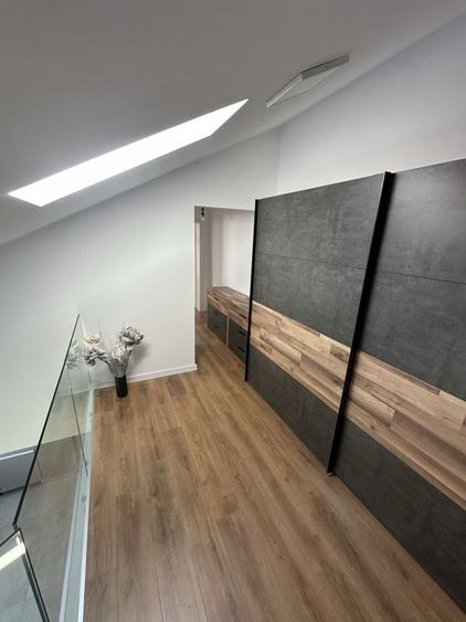 Apartament cu 3 camere decomandat în Giroc