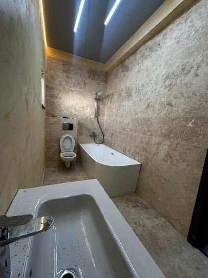 Casă cu 4 camere cu Teren 400 Mp în Domnești