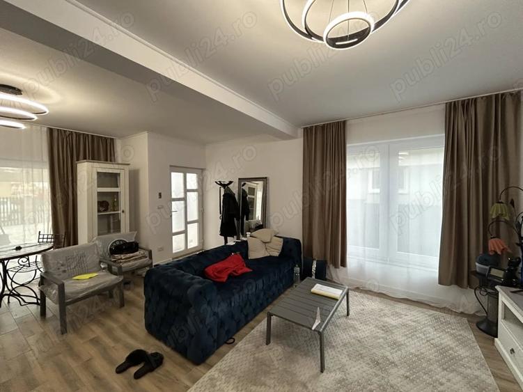 Casă cu 3 camere cu Teren 350 Mp în Central