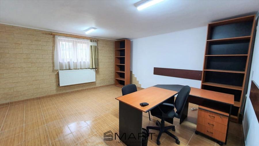Spațiu comercial, de 60 mp, în Central