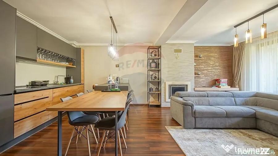 Apartament cu 3 camere decomandat în Central