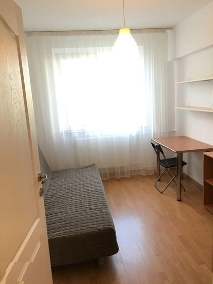 Apartament cu 3 camere, mobilat în Tineretului