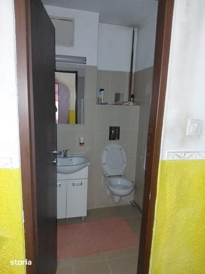 Apartament cu 3 camere decomandat în Mircea cel Bătrân