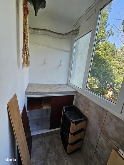 Apartament cu 3 camere în Baba Novac