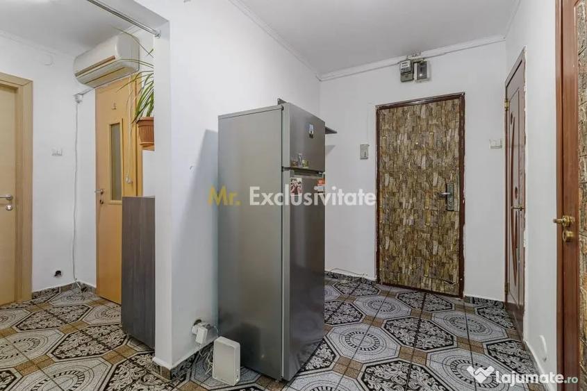 Apartament cu 3 camere decomandat în Drumul Taberei