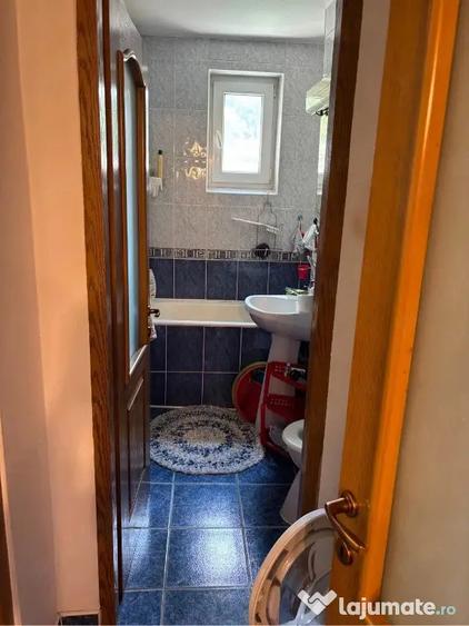 Apartament cu 3 camere decomandat în Ultracentral