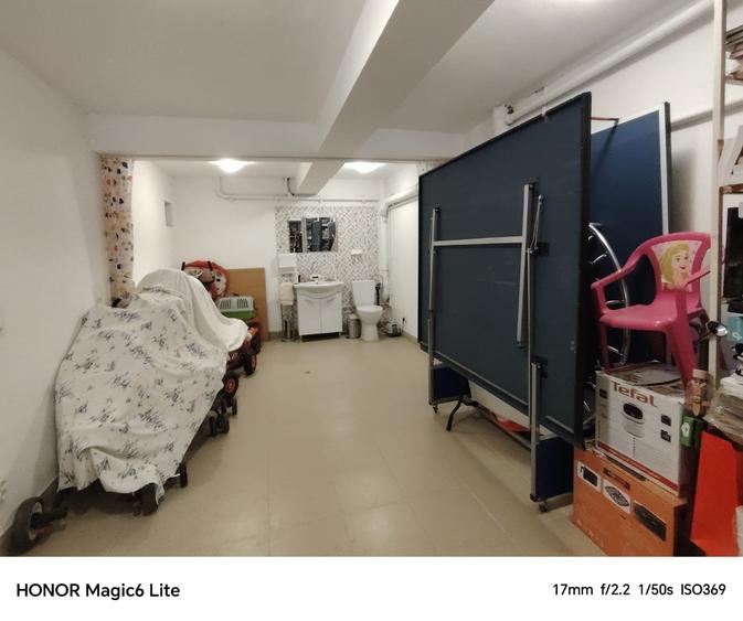 Casă individuală cu 5 camere cu Garaj în Horpaz