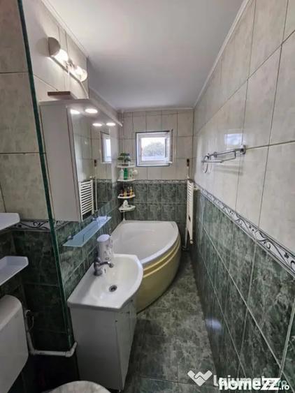 Apartament cu 2 camere semidecomandat în Boema