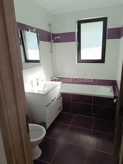 Inchiriez apartament cu 2 camere